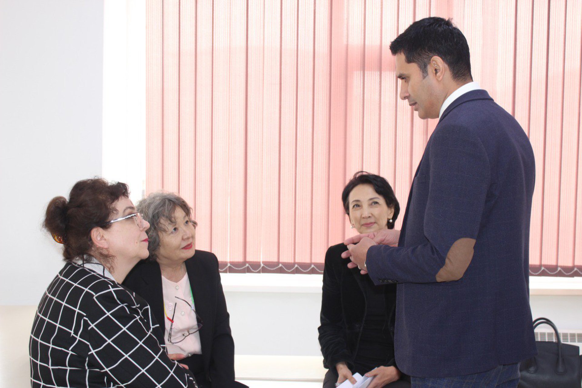 Круглый стол на тему "Подготовка специалистов в области медицины: Проблемы и перспективы"