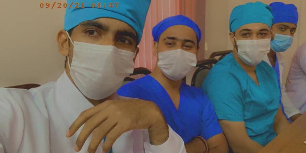 Начало учебного года в Высшей школы медицины Университета АДАМ