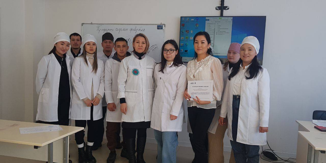 20 февраля 2024 г. на департаменте медико-биологических дисциплин Высшей школы медицины университета Адам состоялось очередное заседание научного кружка "Биохимик"