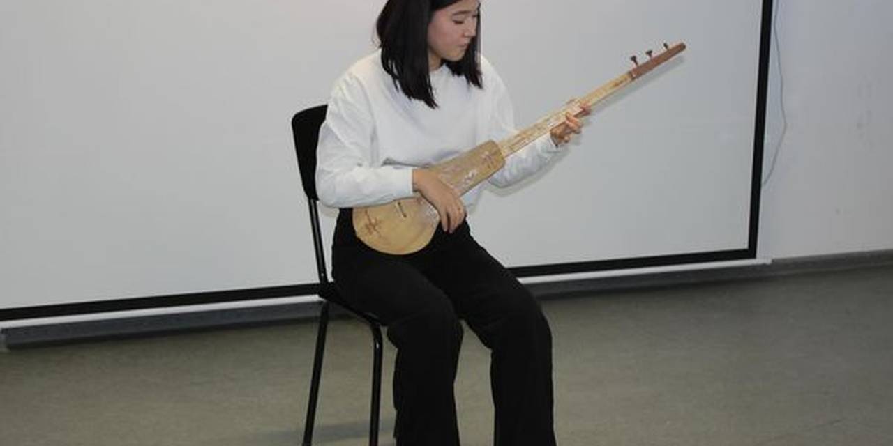 16 февраля 2024 года в Университете Адам провели мероприятие « 21-февраля – Международный день родного язык»