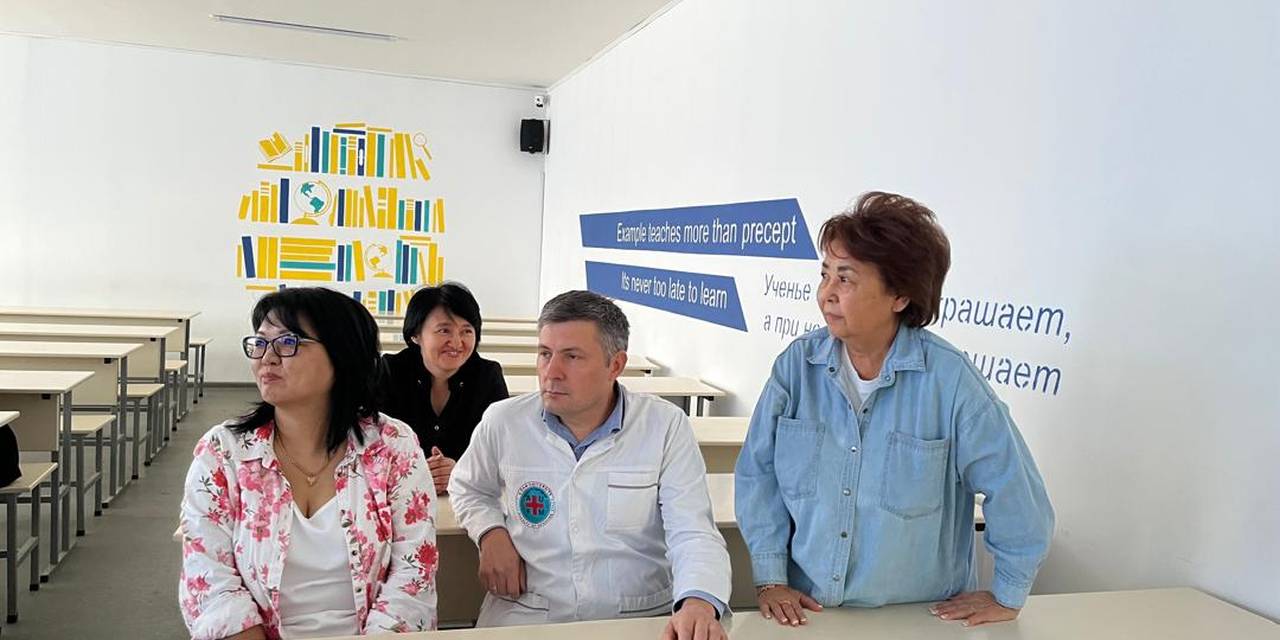 8 сентября 2023 года в  Университета Адам состоялся круглый стол, посвященный обсуждению финансового и операционного управления в европейских университетах в рамках проекта Defa Erasmus +