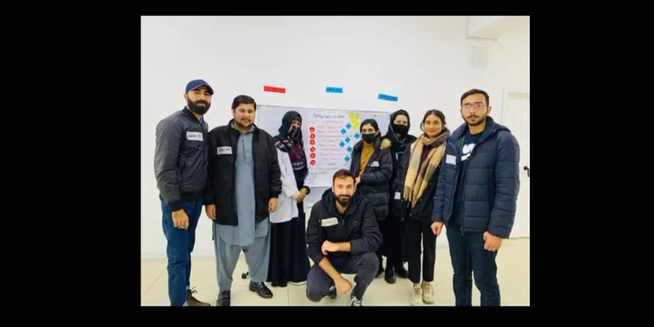 Наши студенты-медики в Университете " Адам получают не только теоретические знания, но и практические навыки