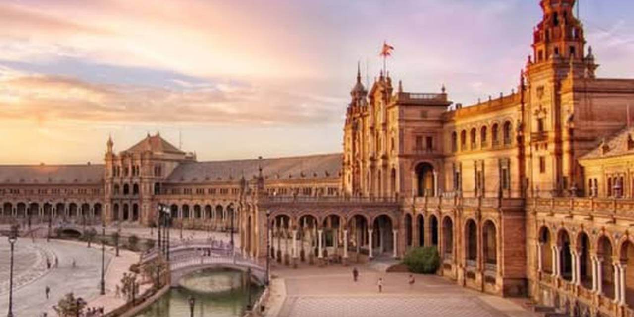 Вниманию всех студентов Университета Адам!