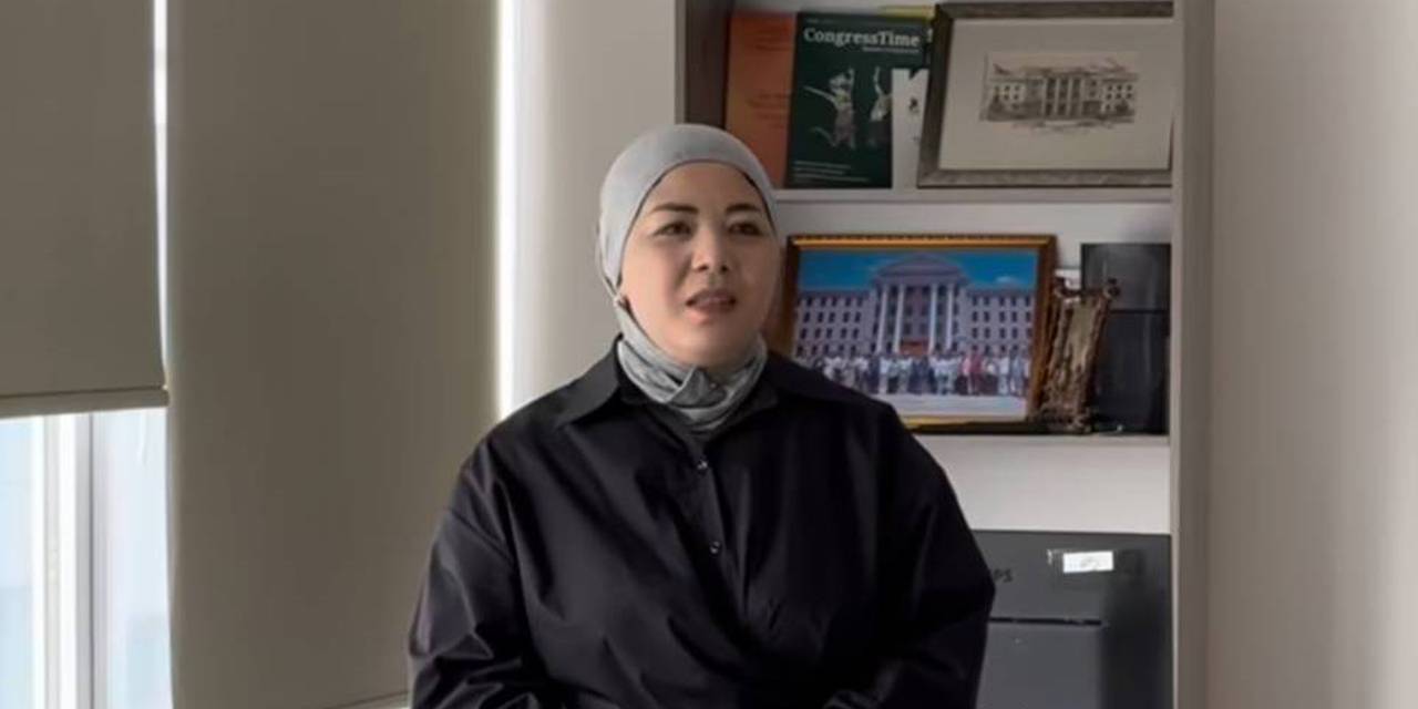 6 сентября в Университете Адам прошёл мастер-класс «Нейросети: шаг в будущее», который провела Айгуль Таласова - эксперт в области современных технологий и применения нейросетей