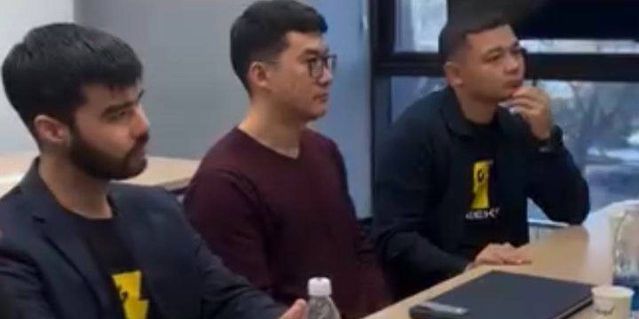 2024-жылдын 27-декабрында биз GEEKS IT-компаниясында конокто болуп, жемиштүү жолугушуу өткөрдүк жана мындан аркы кызматташуунун келечегин талкууладык